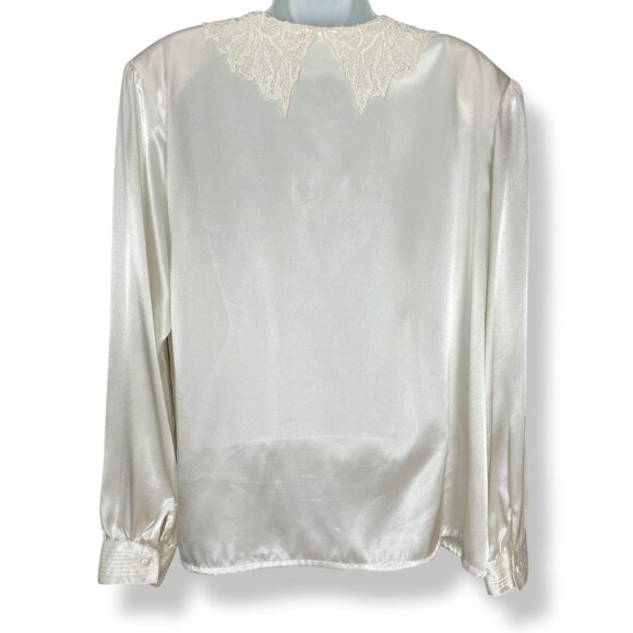 Vintage Blouse Lace Collar Victorian Cream White Long Sleeve Button-Up Coquette - Picture 2 of 13